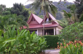 Periwinkle Villa